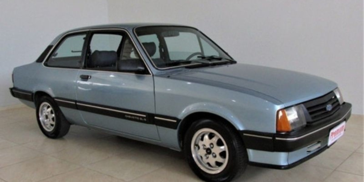 Chevette SL/E: A Elegância sobre Quatro Rodas do Clássico Brasileiro