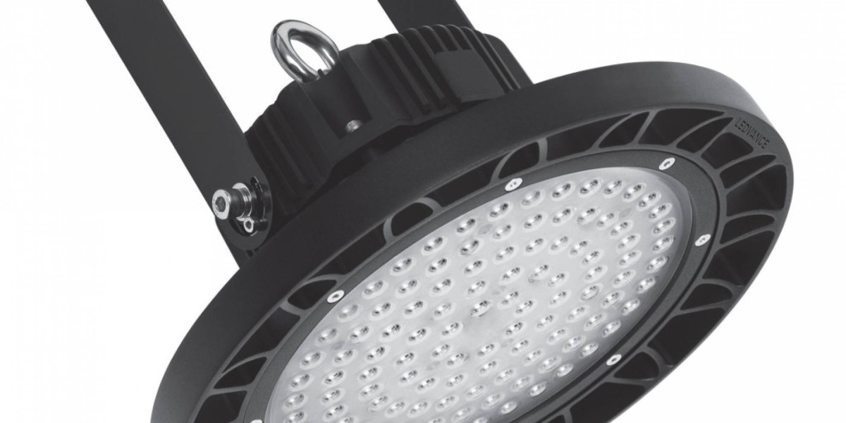 Ilumine seu Espaço: Vantagens do High Bay LED Industrial para Ambientes Ampliados