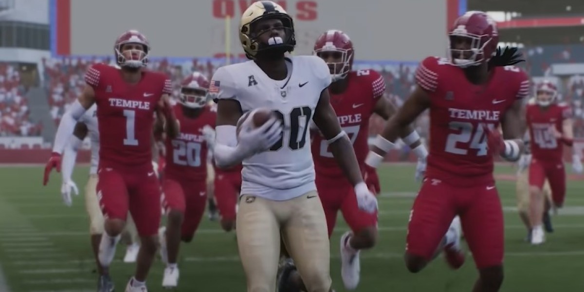 MMoexp: Pay Attention to the Flow of the Game in College Football 25